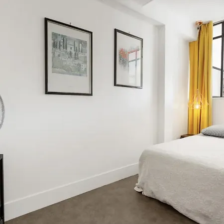 Festival Films Center, With 2 Bedrooms And Balcony 아파트 칸느