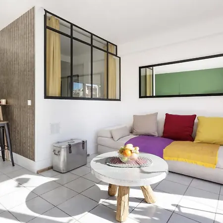 Festival Films Center, With 2 Bedrooms&balcony *